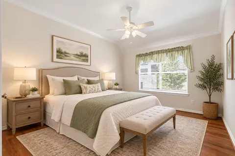 Bedroom - 1126 Chelshurst Way, Spring, TX 77379 photo 2 of 5