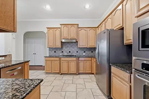 Kitchen - 1126 Chelshurst Way, Spring, TX 77379 photo 4 of 4