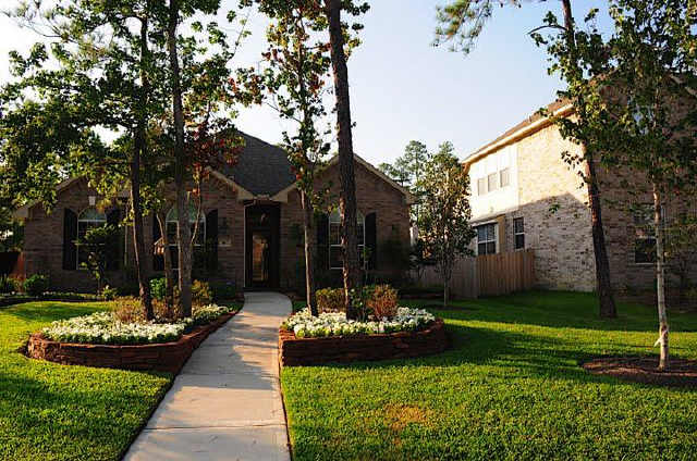 38 Powers Bend Way, Spring, TX 77382 photo 1