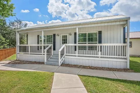 412 Leaning Oak Ln, Somerville, TX 77879