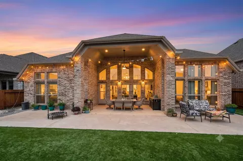 3209 Iris Trail Ln, Pearland, TX 77584