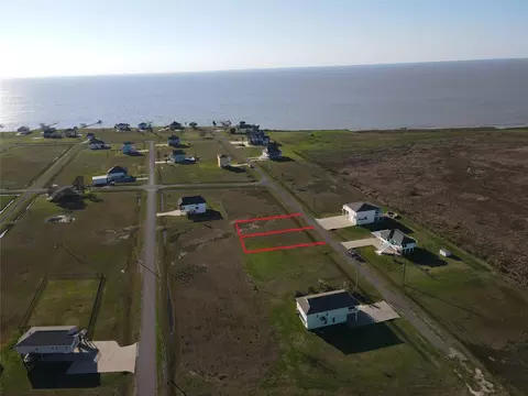 7 Cardinal Ln # -8, Smith Point, TX 77575 photo 3