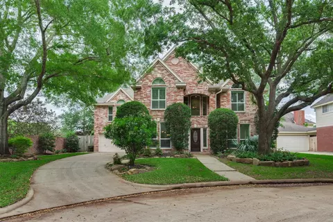 1703 Stemply Ct, Houston, TX 77094