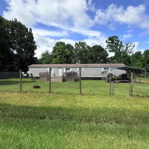 270 Fitzgerald Ln, Livingston, TX 77351