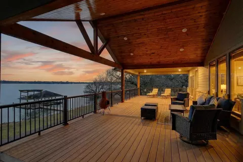 12192 Riley Green Rd, Franklin, TX 77856