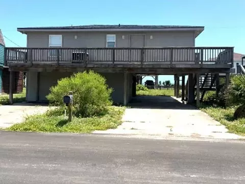 12925 John Reynolds Rd, Galveston, TX 77554