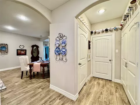 Entry Way - 42 Trail Lk, Trinity, TX 75862 photo 6 of 6