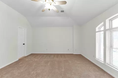 Bedroom - 18 Dover Dr, Conroe, TX 77304 photo 1 of 2