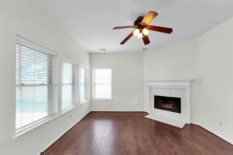 Living - 18 Dover Dr, Conroe, TX 77304 photo 9 of 9