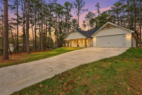 235 Dogwood Rd, Brookeland, TX 75931