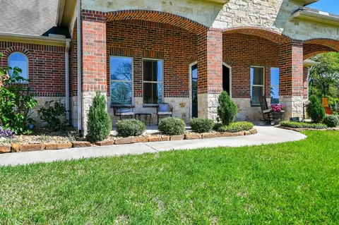 1682 Opal Trl, Willis, TX 77378