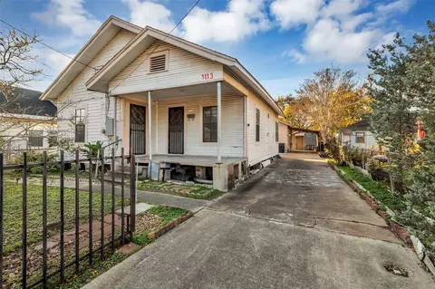 1113 71st St, Houston, TX 77011