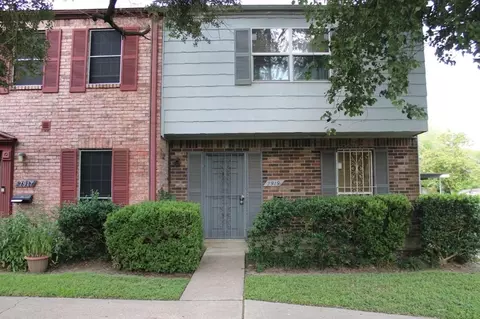 7919 Grove Ridge Dr, Houston, TX 77061