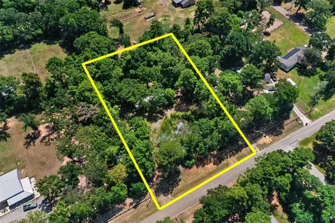 21051 Country Pines Rd, Magnolia, TX 77355