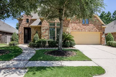 Exterior - 2811 King Point View Ln, Spring, TX 77388 photo 2 of 8