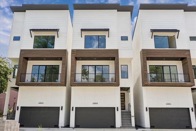 1034 W 17th St #B, Houston, TX 77008