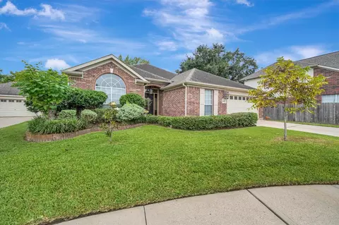 13910 Marbledale Ct, Houston, TX 77059