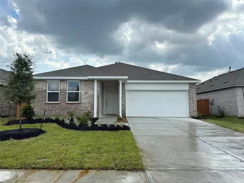 10 Robin Ct, Angleton, TX 77515 photo 1