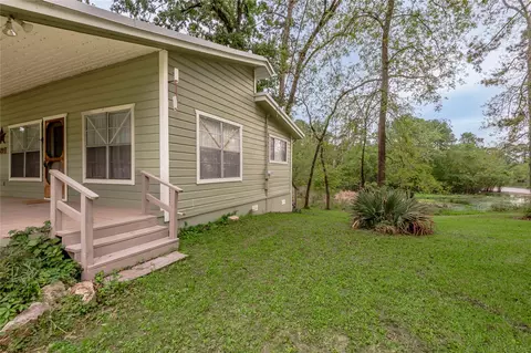 Exterior - 318 Timberline Dr, Trinity, TX 75862 photo 7 of 16