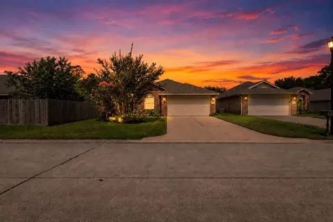 711 Levi Bnd, Magnolia, TX 77354