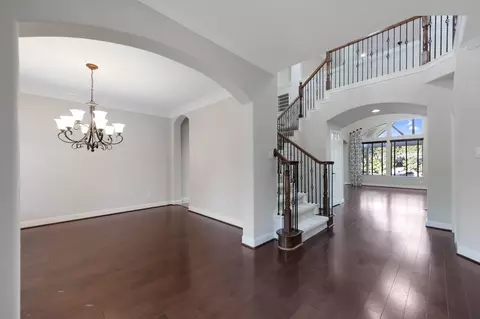 Entry Way - 20102 Sweet William Ct, Spring, TX 77379 photo 2 of 6