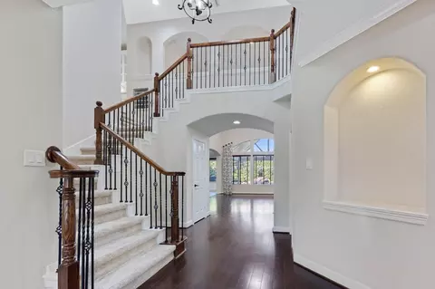 Entry Way - 20102 Sweet William Ct, Spring, TX 77379 photo 3 of 6