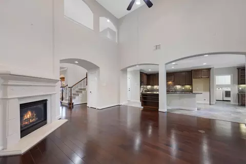 Living - 20102 Sweet William Ct, Spring, TX 77379 photo 2 of 6