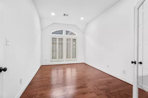 Bedroom - 27318 Pendleton Trace Dr, Spring, TX 77386 photo 1 of 6