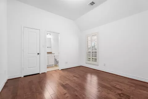 Bedroom - 27318 Pendleton Trace Dr, Spring, TX 77386 photo 4 of 6