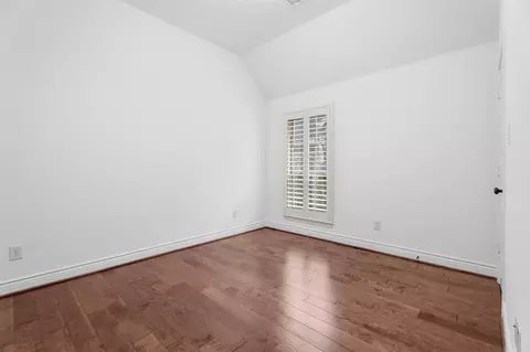 Bedroom - 27318 Pendleton Trace Dr, Spring, TX 77386 photo 5 of 6