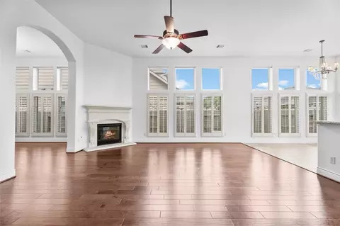 Living - 27318 Pendleton Trace Dr, Spring, TX 77386 photo 4 of 14