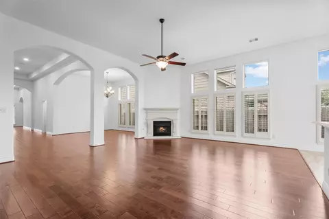 Living - 27318 Pendleton Trace Dr, Spring, TX 77386 photo 2 of 14
