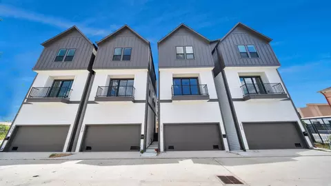 2426 Ella Blvd, Houston, TX 77008