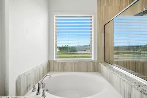 Bath - 4248 Merry Mill Dr, Spring, TX 77386 photo 6 of 8