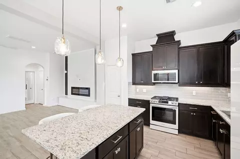 Kitchen - 4248 Merry Mill Dr, Spring, TX 77386 photo 4 of 6