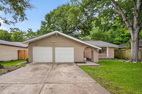 23106 Ludgate Dr, Spring, TX 77373