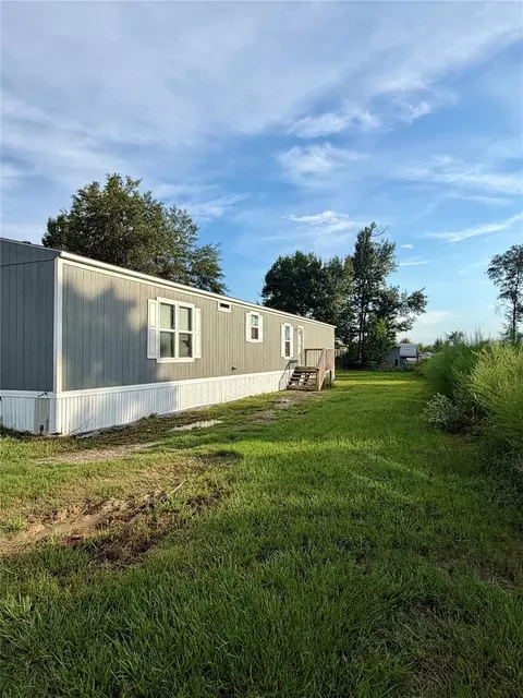 1221 Road 5500, Cleveland, TX 77327