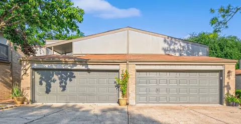 880 Tully Rd #35, Houston, TX 77079