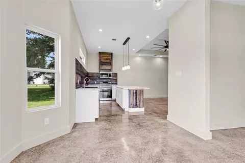 145 Meadowview Dr, Trinity, TX 75862 photo 12