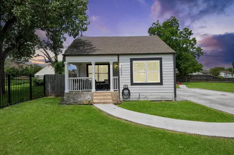 7003 Darien St, Houston, TX 77028