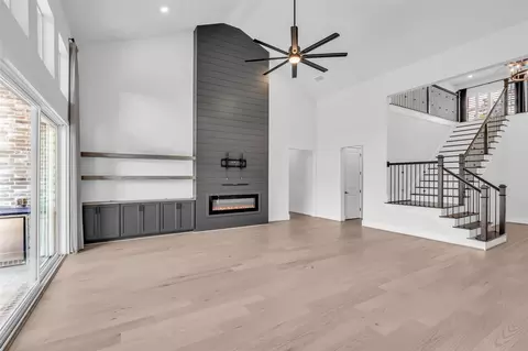 Living - 4708 Lorelai Ln, Spring, TX 77386 photo 4 of 6