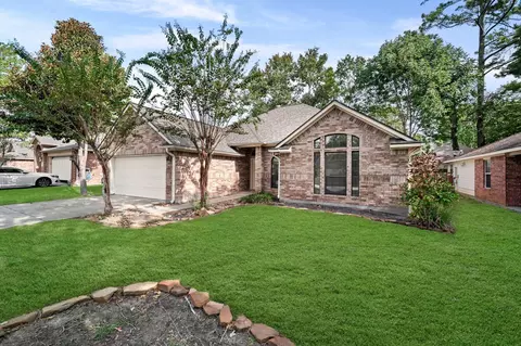 13502 Raintree Dr, Montgomery, TX 77356