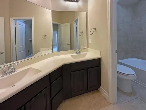 Bath - 24542 N Denham Ridge Ln, Spring, TX 77389 photo 6 of 6