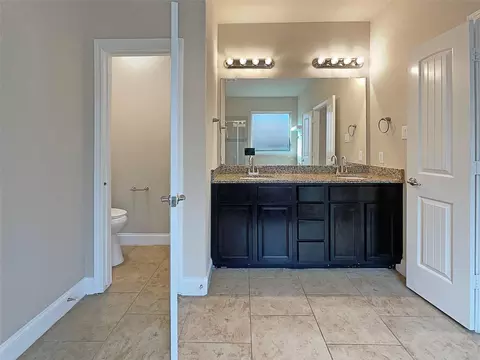 Bath - 24542 N Denham Ridge Ln, Spring, TX 77389 photo 3 of 6