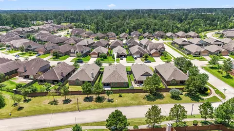 View/Area - 5522 Glenfield Spring Ln, Spring, TX 77389 photo 5 of 8