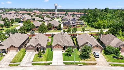 View/Area - 5522 Glenfield Spring Ln, Spring, TX 77389 photo 3 of 8