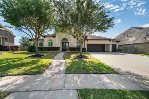9822 Hodge Hill Ln, Cypress, TX 77433