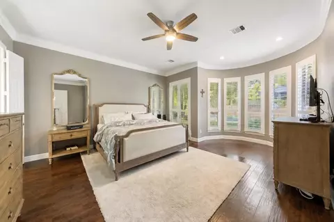 Bedroom - 25322 Piney Bend Ct, Spring, TX 77389 photo 1 of 6