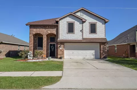 5411 Rio Dr, Baytown, TX 77521