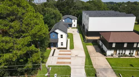 9439 Ab And 9441 Ab Radio Rd, Houston, TX 77075